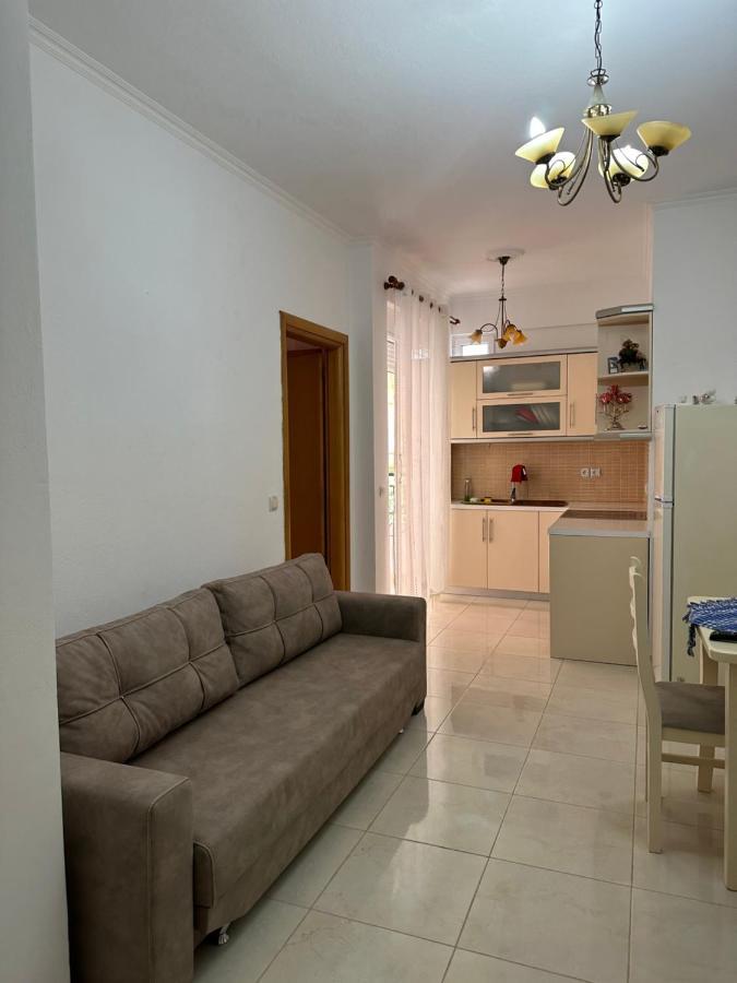 Velis Apartment ساراندا المظهر الخارجي الصورة